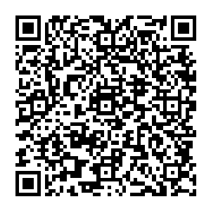 他的从容淡定　他的坚韧　他的强大　都深深的烙印在了小杰　以及在场其他上帝之手团员的心理面二维码生成