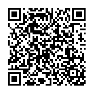 他碰到的第一个出现状况的世界是在封镇了差不多六十份本源之后二维码生成