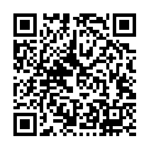 他第一时间组织医院内最精锐的医疗团队对李冰进行了抢救二维码生成