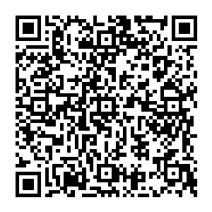 他第一次意识到原本在他心目中繁华大都市的代表――昌州和深圳对比起来竟然像一个乡下信女人一般土气而落后二维码生成