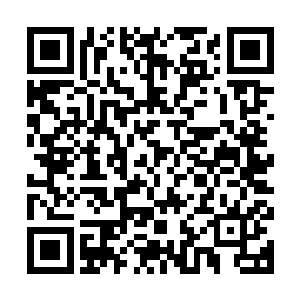 他这是在用行动告诉她――他已经视她为自己生命中的另一半了二维码生成