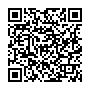 令林封谨无由的想到了高脚杯里面红酒配冰块的撞击声二维码生成