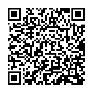 以他之前主动找我的行为来看也不是没有这种可能――这人的野心似乎很大二维码生成