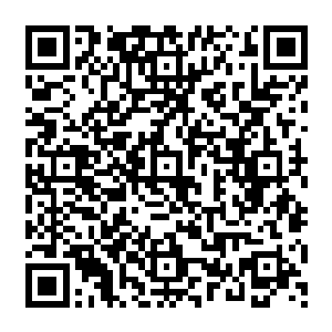 以及那些具有一定技能已经能够通过他们的双手在城镇中牟取到一份维系他们生活的打工者二维码生成