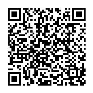以至于他从一开始就在心理暗暗打算一定要一口气把这一瓶水给喝光二维码生成