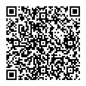 以至于他这没用利用朗基努斯枪所发起的一击也仅仅只是将这超级巨神兵和九幽巫骨给轰飞出去而已二维码生成