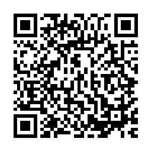 以至于到现在都怕的要命――他自然而然地以为我们也会害怕二维码生成