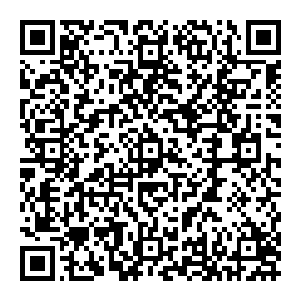 众人在听到月璃的话后皆是无语地看着一派王者风范坐于主位之上行使着主人的作为如同招呼客人一般招呼着宸王的月璃二维码生成