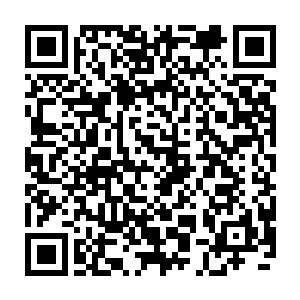 会发生这种无法自控的反射动作是当时精神失控残留下来的最后一点后遗症二维码生成