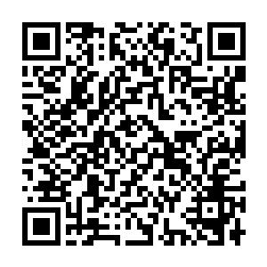 伸出芊芊玉指在他那早已经昂首挺胸的小星星上最为敏感的尖端挠了挠二维码生成