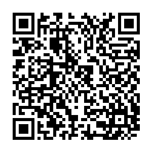 似乎像是在寻找下刀的部位似的……搞的徐陵都感觉到身上毛孔都张开了二维码生成