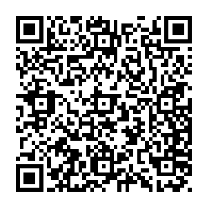 但也就是在那些血红色的粘稠液体和蛇牙真正第一次接触到张铁身体和护体战气的时候二维码生成