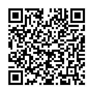 但他可不相信他所得罪的人可以如此轻易的就把他的货搞走二维码生成