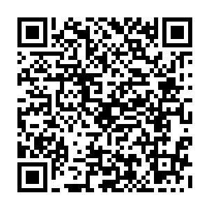 但华夏九依然一眼便看出宫殿样式结构与紫幽派其它宫殿属于同一个类型二维码生成