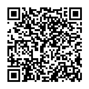 但是也有一种淡淡的傲气藏在背后――或者说这两员中层将官都懒得隐藏二维码生成