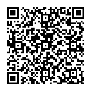 但是你想象不到他能马上翻脸把双塬区委书记黄祥志和供电局长樊夭宝骂得狗血淋头二维码生成