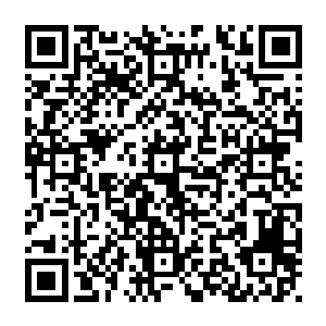 但是对于那张跟天书没什么差别的地图他还是看了大半天才大概确定了地图的位置二维码生成