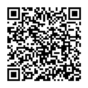 但是当初冷淮刚刚上战场的时候还是在华国公手下混过一些时候的二维码生成