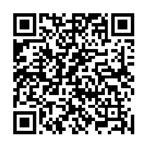 但是绝对的优势却是已经荡然无存了……无论是对方的兵刃二维码生成