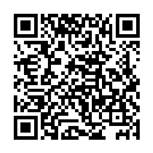 但是这家公司再次拿出了曾经的必杀技――保持沉默二维码生成