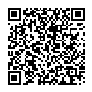但是随便安排个人帮助他们通过星空集团的渠道申请一个实名认真的微·博二维码生成