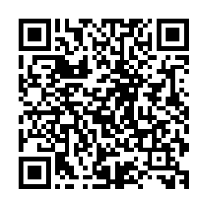 但皇帝跟太后总要在众人面前做出一副儿孝母慈的表率来才行二维码生成