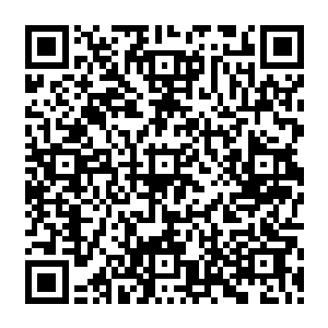 但见空中爆发一道精芒 月殇箭撞上去的那一刻 竟是瞬间折返了方向 对着自己射來二维码生成