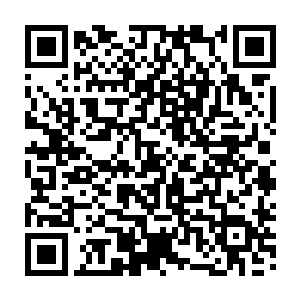 侯小梅最大的特长就是能够把任何繁琐无比的数据在最短的时间里弄得清清楚楚二维码生成