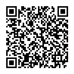 便是好多参将副将们也没有一次性见过这样多的金银珠宝堆在面前二维码生成