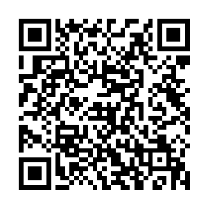 保不准唐晓楠还会认为他和阮软到了什么不得了的地步二维码生成