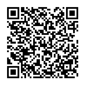 倒是一时半刻死不了的……可这也是让他的脸色变得阴沉了许多的二维码生成