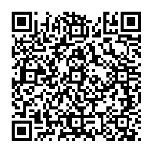 六亿一千八百万美元的全球票房也成为了环球影业将第三集提案摆上办公桌的决定性数据二维码生成