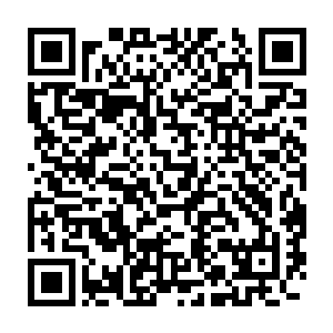 其实当初他认识的第一位海外特工匡伟就是在境外搞特区做了赌场二维码生成