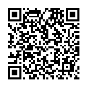 其实除了在市区曾经有过坦克跟皮卡车的散兵游勇巷战二维码生成