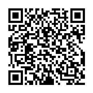 再在其中添加了一些盗梦空间和撕裂末日的细节融汇而成的产物二维码生成