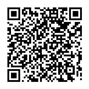 再次出现时则是电脑屏幕上的搜索页面――一行字被飞快地打上了搜索框二维码生成
