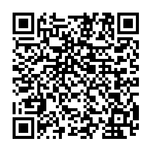 冷寒烟扫了一眼独孤夜精致的棱角分明的脸庞此时染上的浓浓的暴戾和寒霜时二维码生成