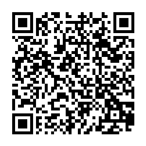 凌澜已经将富士山的情形通过侦察卫星实时传送到了神州一号的大屏幕上二维码生成