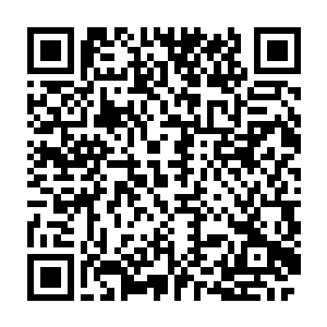 几个守在交泰殿外的神将侍卫和已经等在这里的冷嫚雪一起向张铁行礼二维码生成