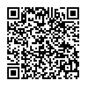 几乎每个赛季都呈现出翻倍式增长----那么现在我们的现场有多少人呢二维码生成