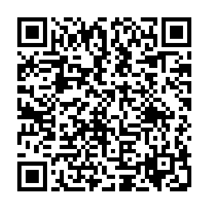 几句话就把珍妮和娜塔莉的关系搅合得很尴尬了――如果他们之前有关系的话二维码生成