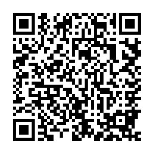 刚刚在赵旻睿离开之后就抓在了手中的玉牌中响起了赵旻睿的声音二维码生成