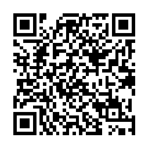 到了伦敦只不过是把日常会面的地点从家换成了酒店而已二维码生成