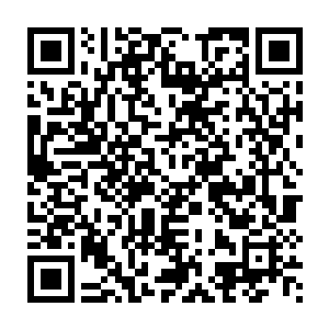 前几天刚刚大出血又被墨修尧气得不轻的墨景黎来的时候脸色并不好看二维码生成