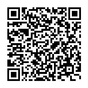 勃勃坚信自己的名字迟早有一天会像刻里钵的名字一样传遍白山黑水二维码生成