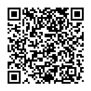 即便他们在世界市场上最大的竞争对手三星都不会像他们苹果这样纠结二维码生成