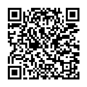 却忽略了其实卡卡也从来没有主动给荣光传过球……二维码生成