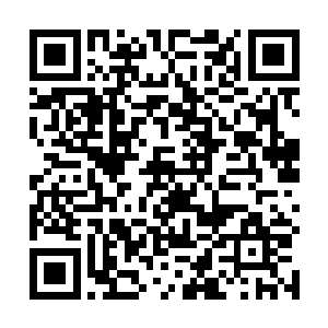 却被十几个大喊的宋军挺着长矛硬是从城寨上推了下去二维码生成