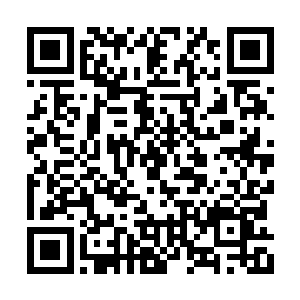 反倒是乌格抓住一次机会狠狠讹了艾雅娘家一笔二维码生成
