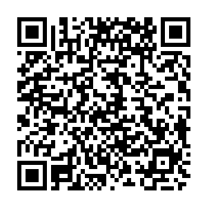 另外央视还在多哈街头采访到了几位穿着荣光在曼城的十号球衣的老外球迷二维码生成